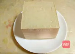 Illustration of how to make Hakka Yong Tofu 1