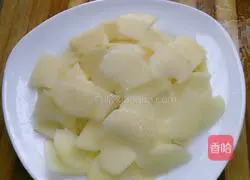 Illustration of how to make stir-fried ground and three delicacies 1