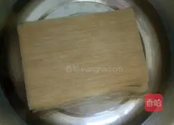 Home version of grilled cold noodles recipe 1