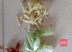 Illustration of braised prawns in oil 1