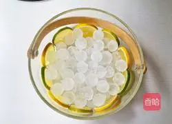 Illustration of How to Make Tipsy Fruit Wine 4