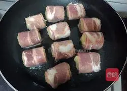 Illustration of how to make bacon mashed potatoes 11