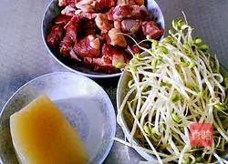 Illustration of how to make griddle beer duck 1