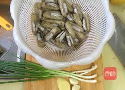 Illustration of how to cook razor clams 1