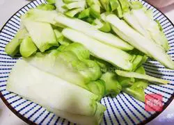 Illustration of how to make stir-fried cabbage with pork belly 3