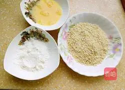 Illustration of making mashed potato and shrimp balls 14