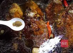 Illustration of how to make canned fish 12