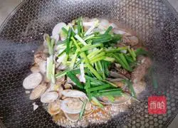 Illustration of how to stir-fry huajia 9