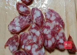 # steamed vegetables#Meicai steamed sausage recipe illustration 4