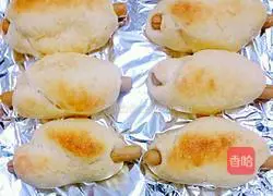 Illustration of how to make ham rolls 15