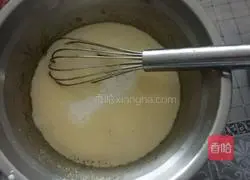 Sesame Cream Cake Roll Recipe Illustration 3