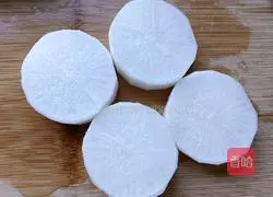 Illustration of how to make emerald white jade shrimp 9