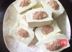 Illustration of braised Hakka stuffed tofu 5