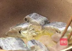 Illustration of home-style braised hairtail 4