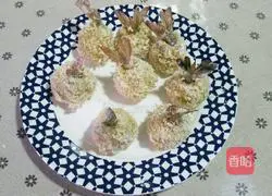 Illustration of how to make mashed potato and shrimp balls 15