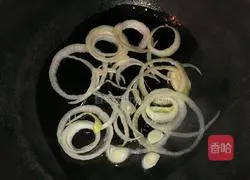 Illustration of how to make black pepper beef fillet pasta 4