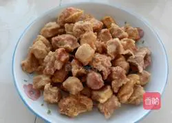 Illustration of how to make cherry meat 7