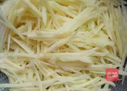 Hot and sour potato shreds recipe 4