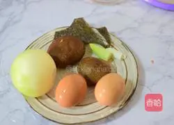 Illustration of how to make chicken leg rice 2