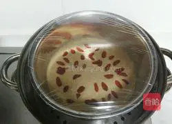 Illustration of how to make steamed chocolate cake 14