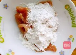 Illustration of how to make authentic Northeastern pot-roasted pork 6