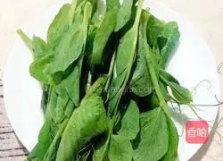 (Lantern Festival on the 15th day of the first lunar month) Illustration of how to make scrambled eggs with pea tips 2