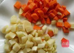 Illustration of how to make stir-fried shrimps and diced shrimps 1