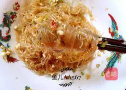Illustration of how to make garlic vermicelli scallops 5