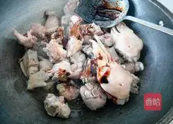 Illustration of konjac beer duck recipe 7