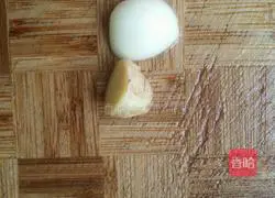 Illustration of how to make minced meat and pickled beans 2