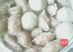 Illustration of how to make boiled fish balls 4