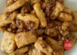 Illustration of making homemade tofu with minced meat 5