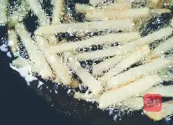 Illustration of how to make homemade French fries 6