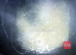 Illustration of how to make ten-mile fragrant pasta 3