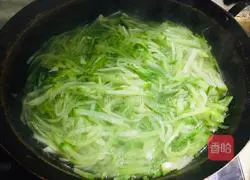 Illustration of how to make radish meatballs 2