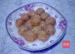 Illustration of how to make fresh meat dumplings 19