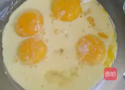 Illustration of how to make eight-inch cocoa chiffon cake 2