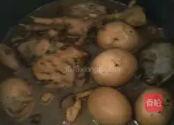 Illustration of braised chicken feet 5