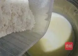 Illustration of how to make lightning puffs 4