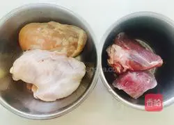 Illustration of how to make fried crispy pork 1