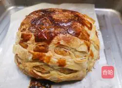 Illustration of how to make Beef Wellington 13