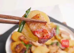Illustration of how to make fried pork with potatoes 4