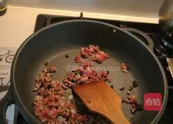 Illustration of how to make mashed potatoes with sauce 6