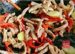 Illustration of how to make fried vermicelli with soybean sprouts 2