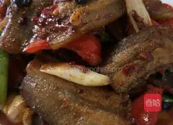 Illustration of Sichuan Twice-cooked Pork 7