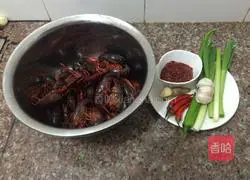 Sichuan style crayfish Illustration of how to do it 1