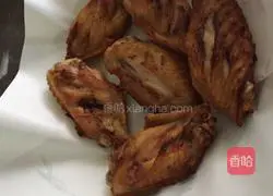 Illustration of how to make imperial concubine chicken wings 3