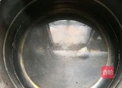 Illustration of how to make egg rolls 10