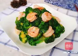 Illustration of how to make fried shrimps with broccoli 15