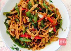 Illustration of how to stir-fry shredded pork with pepper and pickled mustard 17